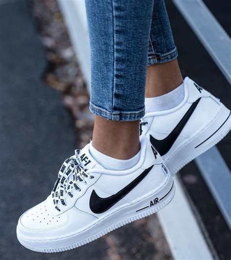 nike air force 1 schwarz frauen ideen|air force 1 schuh.